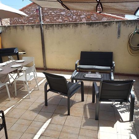 Appartement F2 tout équipé avec terrasse - 66 Salses le Chateau Exterior foto
